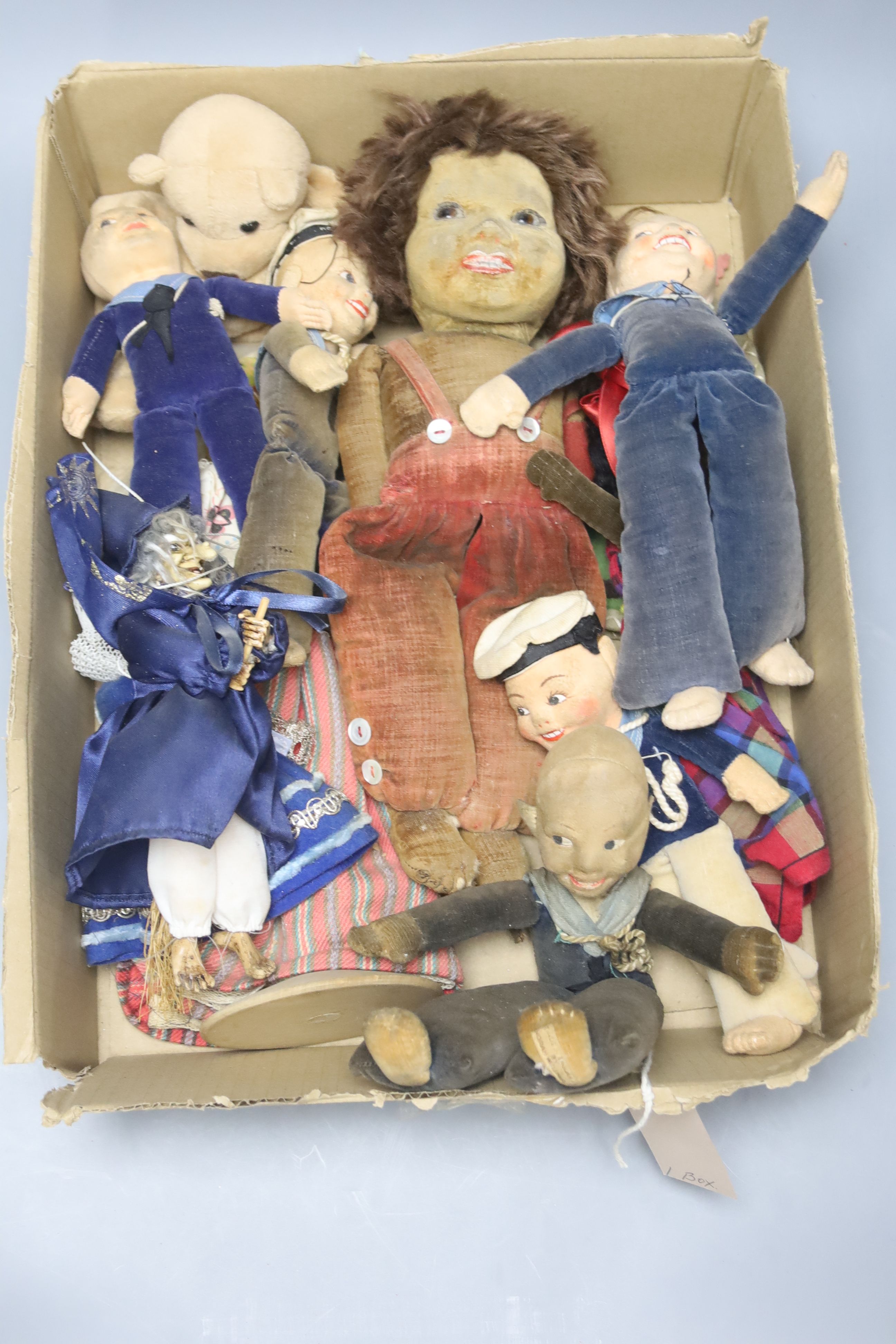 Norah Wellings dolls, and others